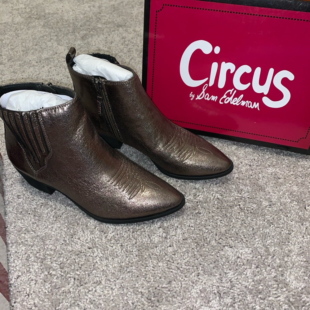 Circus by Sam Edelman Metallic Booties - Picture 2 of 7